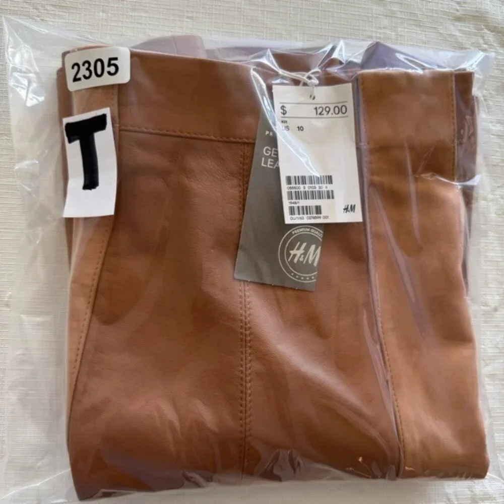 H&M Camel 100% Leather and Suede trim mini Skirt W pockets Side Zip size 10 NEW